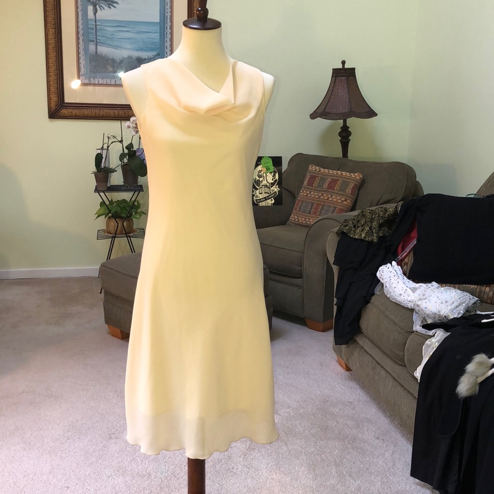 Classical vintage dress in perfect condition.